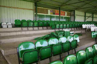 stadiumO22.jpg (45606 bytes)